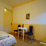 Maria Apartment *